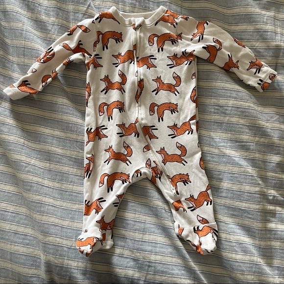 Bundle of animal onesies 0-3 M - Picture 5 of 7
